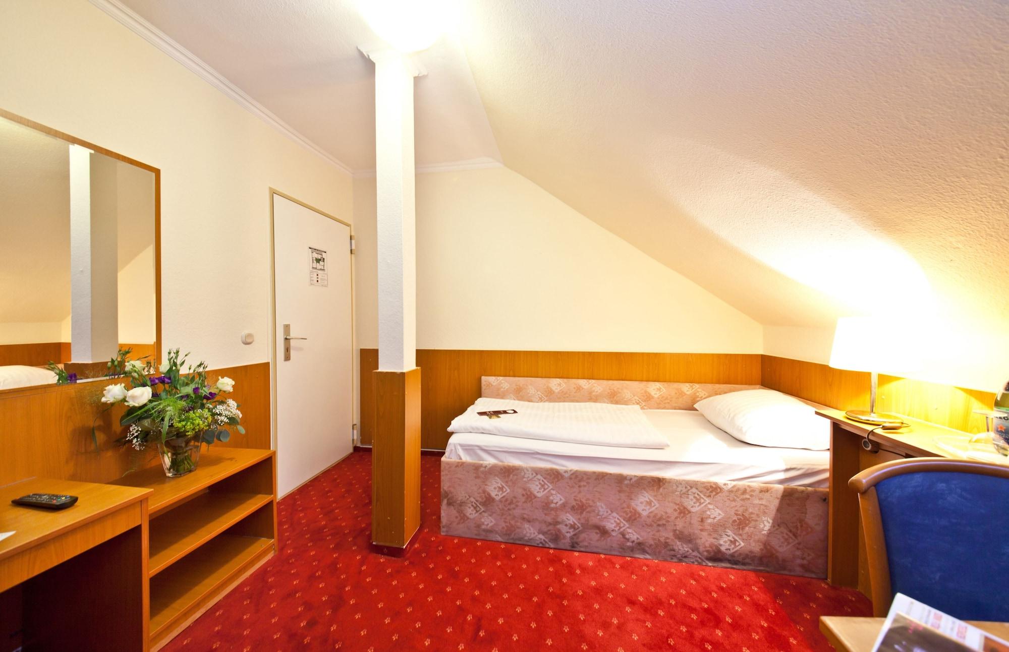 Hotel Primus Frankfurt Sachsenhausen Frankfurt am Main Ngoại thất bức ảnh