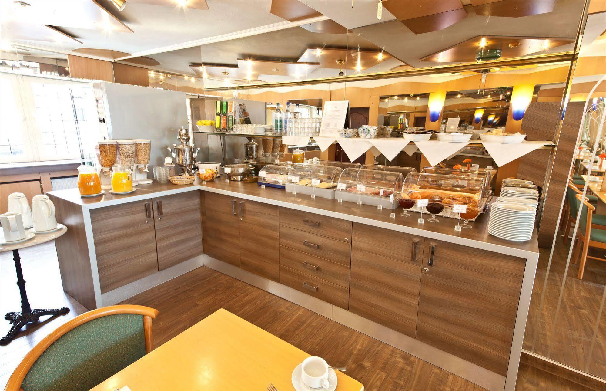 Hotel Primus Frankfurt Sachsenhausen Frankfurt am Main Ngoại thất bức ảnh